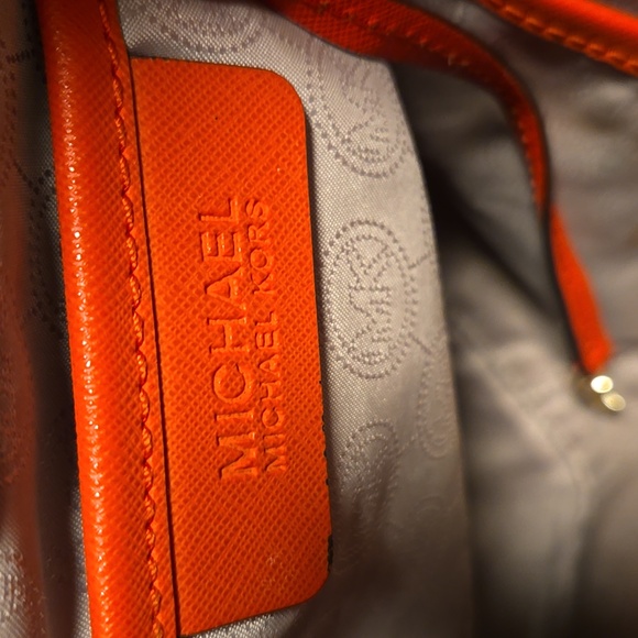 Micahel Kors Hamilton Leather Bag Orange - Picture 7 of 10